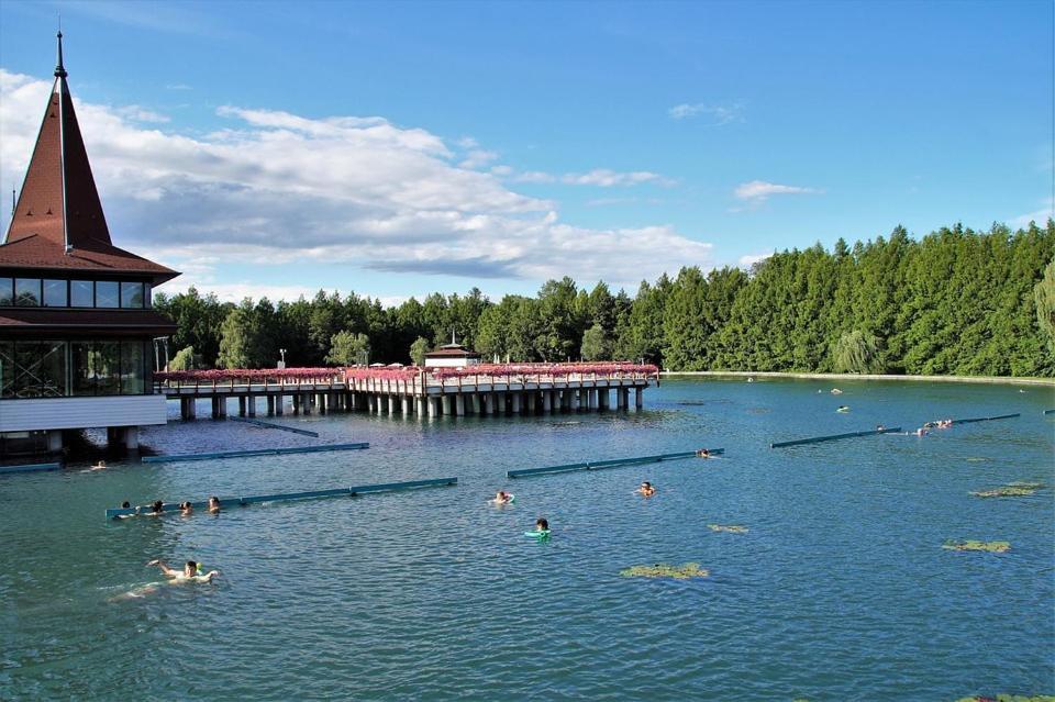 Best Relax Heviz Apartman Екстер'єр фото