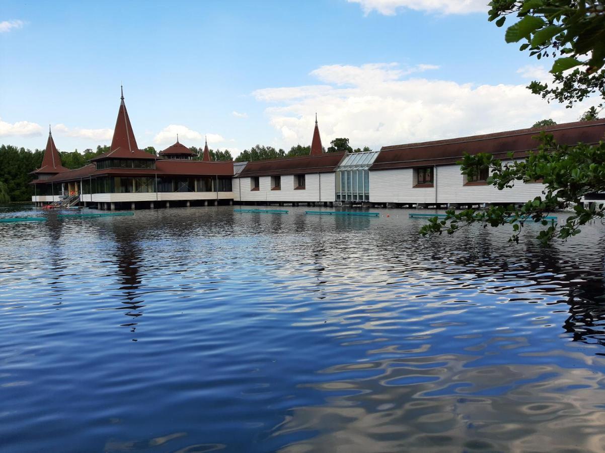 Best Relax Heviz Apartman Екстер'єр фото